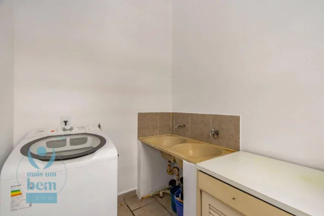 Imagem Sobrado Triplex com Ático, 4 quartos e 3 banheiros à venda, 111 m² por R$ 549.000 - Bairro Alto - Curitiba/PR
