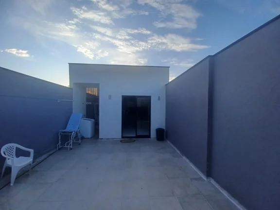 Imagem Linda casa térrea com 02 dormitórios- Jardim Santa Marcia- Votorantim