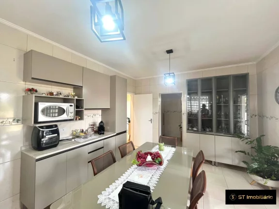 Imagem Chácara à venda em Atibaia/SP - Condomínio com Acesso à Represa! 2.000m²!