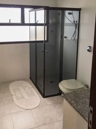 Imagem Enseada - Na segunda quadra do mar - 205 m² úteis - Área de lazer - Região dos Hotéis.