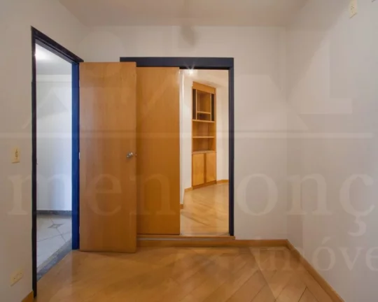 Imagem Cobertura duplex em Pinheiros com 03 quartos sendo 1 suíte e 3 vagas, 184m²