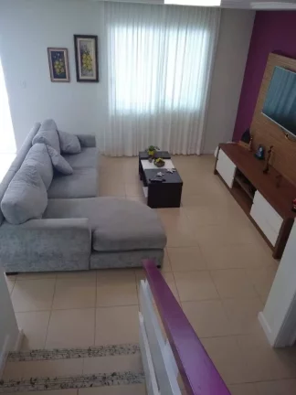 Imagem Casa 5 dormitórios à 170 metros da Praia em Canasvieiras