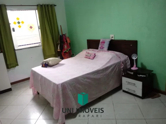 Imagem Casa linear com 4 suítes, lazer privativo a venda no Centro de Guarapari-ES.