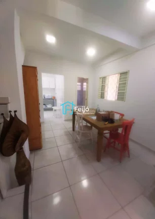 Imagem Sobrado 3 dormitórios com salão religioso no bairro Cavalhada