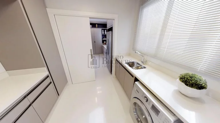 Imagem Apartamento frente mar para locação em Balneário Camboriú.