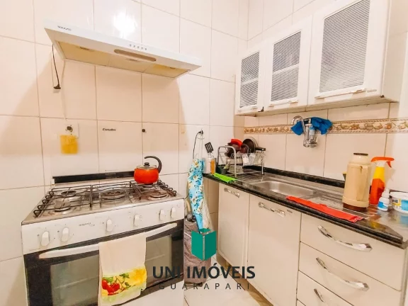 Imagem Apartamento de um quarto e sala, com vaga de garagem à venda na Av. Oceânica em Guarapari