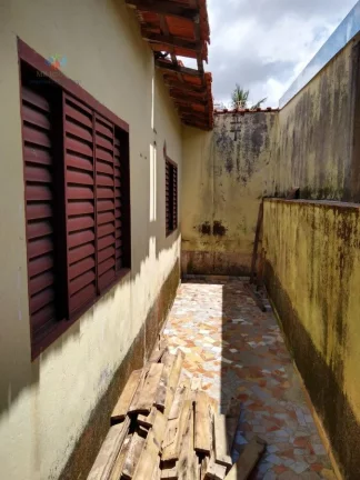 Imagem Casa-Padrao-para-Venda-em-Vila-Esperanca-Tatui-SP