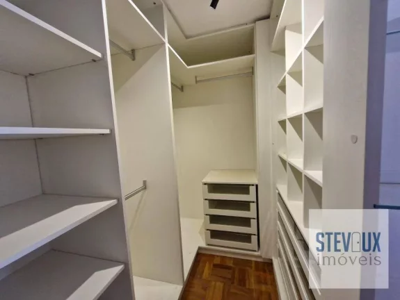 Imagem Apartamento reformado com 3 dormitórios e vaga fixa