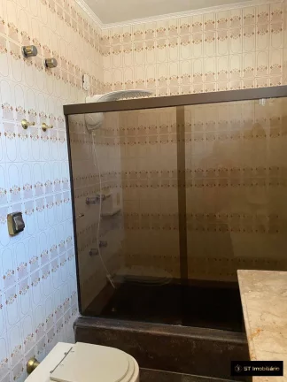 Imagem Alugo Casa - Ótima Localização para Clínica, Comércio ou Moradia em Atibaia