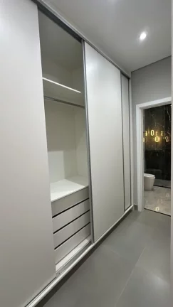 Imagem CASA TÉRREA - 3 DORM COM PISCINA - RESIDENCIAL JARDIM DOS LÍRIOS - PAULÍNIA