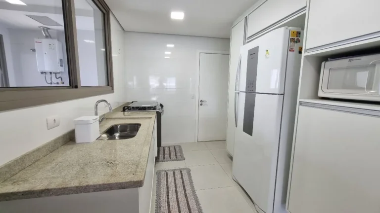 Imagem Imperdível: Apartamento à venda na Riviera de São Lourenço Módulo 07! 5 quartos, 3 suítes, 3 salas, 2 vagas de garagem, 147m².