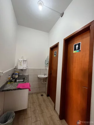 Imagem Sala comercial Andar Comercial para Aluguel em Patos de Minas