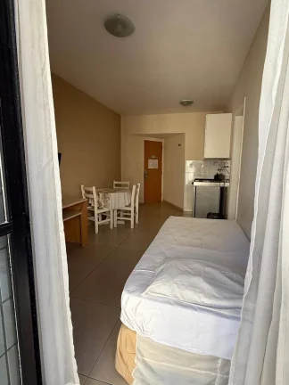 Imagem Flat com 1 Quarto e 1 banheiro à Venda, 36,48m² no CORAÇÃO DO GONZAGA!