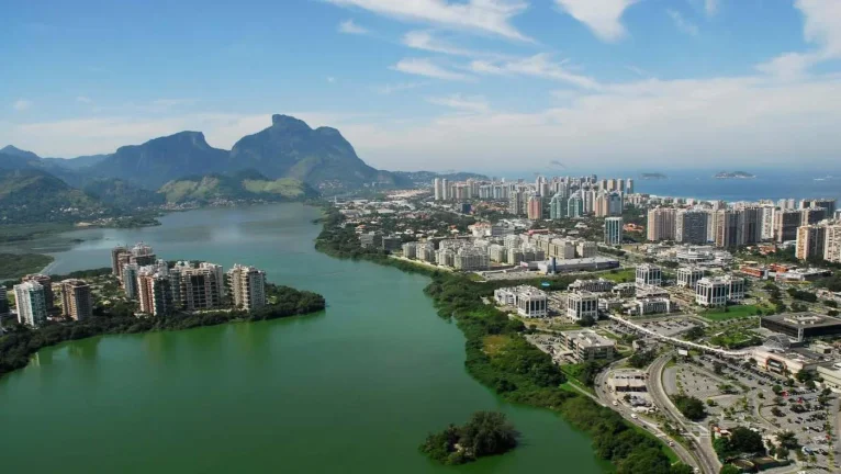 Imagem Apartamento com 2 Quartos à Venda, em Barra da Tijuca - Rio de Janeiro