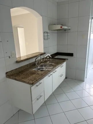 Imagem Apartamento nas Asturias, Ed Costa Dourada, com lazer e varanda gourmet, 3 quartos, 1 suíte, 2 salas, 3 banheiros, 2 vagas de garagem, 89m².