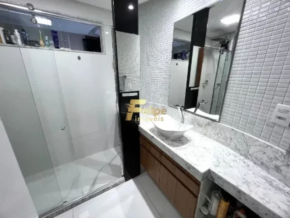 Imagem Vende Cobertura Duplex no Barro Vermelho com excelente localização, em rua super tranquila e arboriza