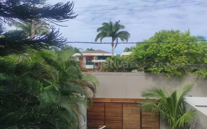 Imagem Casa diferenciada com 3 quartos a venda na Passagem em Cabo Frio