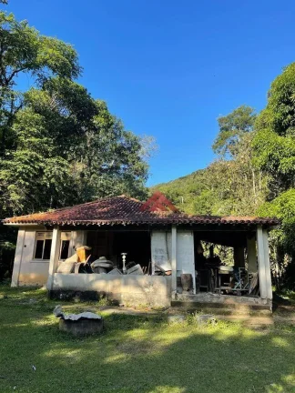 Imagem Terreno à venda, 94000 m² por R$ 2.000.000,00 - Pendotiba - Niterói/RJ