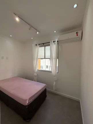 Imagem Apartamento 1 dormitório com closet, reformado na Aparecida, Santos