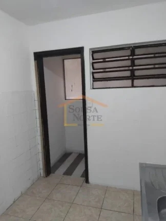 Imagem Apartamento 2 dormitórios, sala 2 ambientes, cozinha, área de serviço, banheiro, sem vaga de gara...