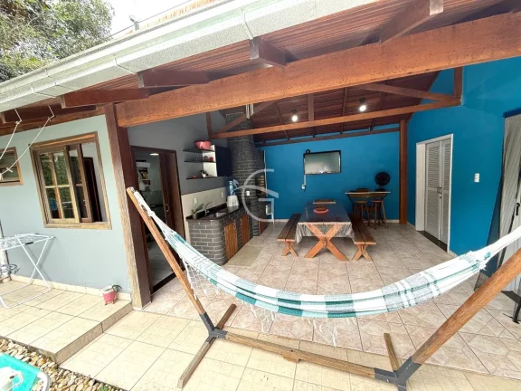 Imagem Casa à venda no Santo Antonio em Joinville, por 890 mil
