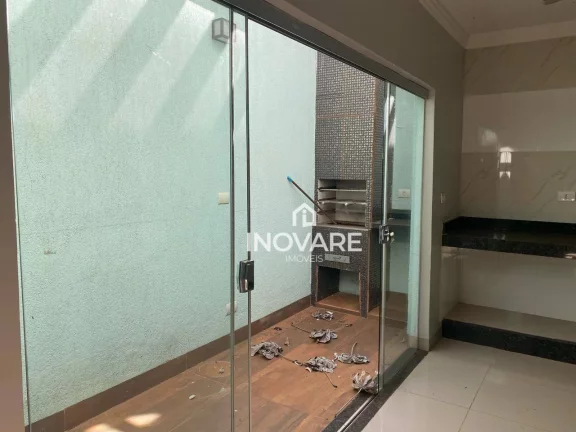 Imagem Casa com 3 dormitórios à venda, 136 m² por R$ 400.000,00 - Setor Bela Vista - Itumbiara/GO