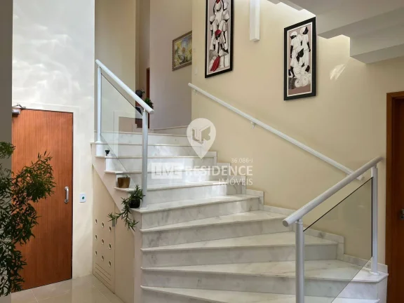 Imagem Chácara em Condomínio com 4 Quartos e 5 banheiros à Venda, 560 m²