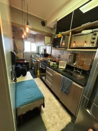 Imagem Apartamento com 3 dormitórios, sendo 1 suíte e 2 banheiros, novo e bem conservado, com varanda sil...