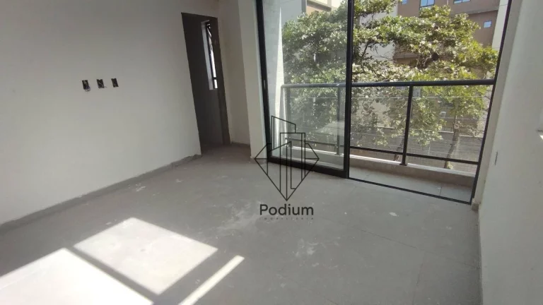 Imagem Cobertura Duplex com varanda/sacada e área privativa em excelente localização no Altiplano - CO0311.