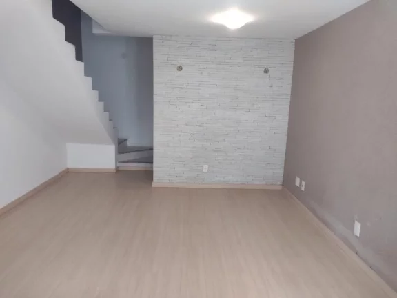 Imagem Casa Duplex para Venda em Rio de Janeiro, Anil, 3 dormitórios, 1 suíte, 4 banheiros, 1 vaga
