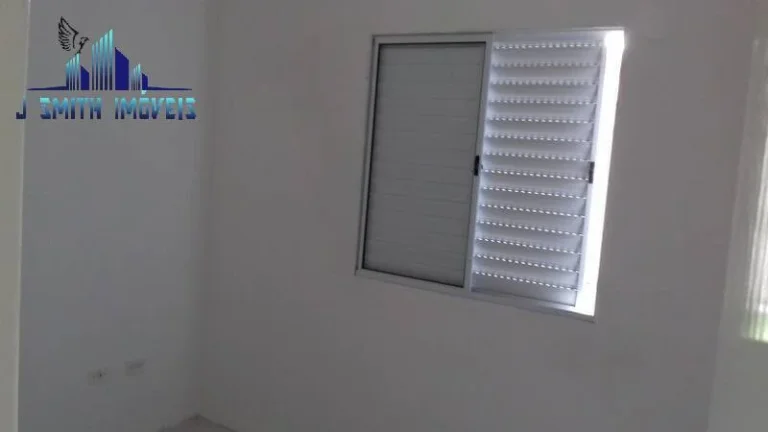 Imagem Apto. NOVO, 3 Dorms, COM PISOS, pronto para morar no centro de Cotia.