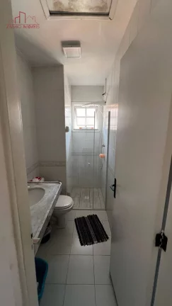 Imagem Oportunidade - Casa em condomínio - 3 dorms.