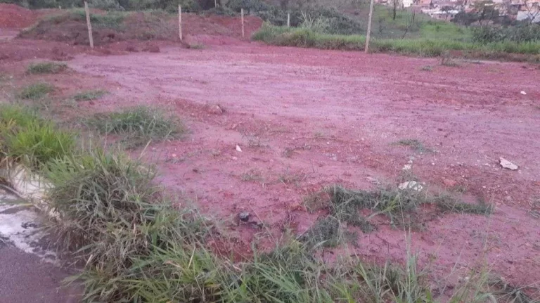 Imagem Lote à venda em Barbacena, Serra Verde, 300m2