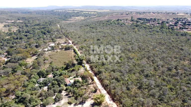Imagem Chácara formada, excelente oportunidade, margem Rio Maranhão, pomar, em Planaltina DF.