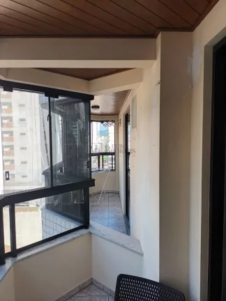 Imagem Apartamento com 2 dormitórios à venda no coração de Balneário Camboriú/SC