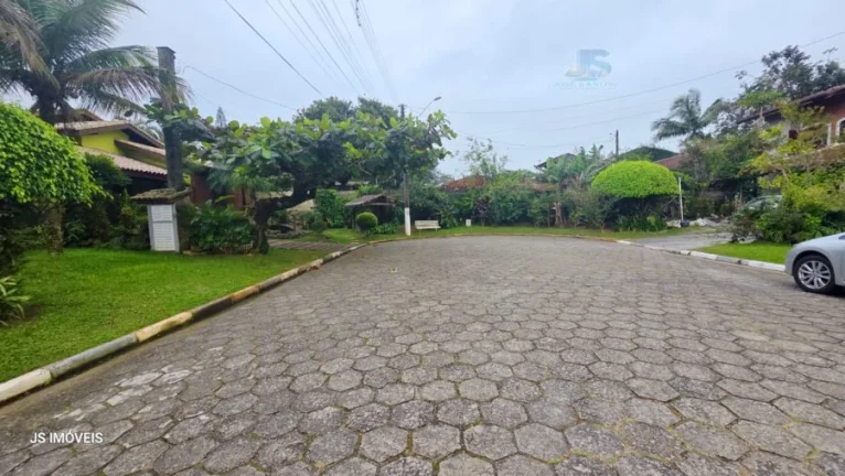 Foto do imóvel: ALUGA - SE ÍNCRIVEL CASA DE CONDOMÍNIO EM MAITINGA.