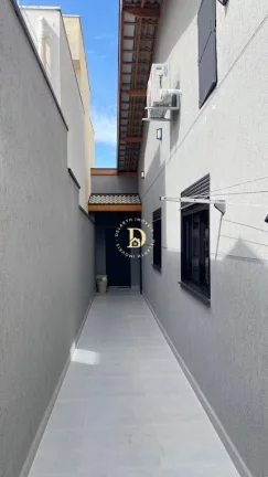 Imagem Casa - Jardim Oriente - SJCampos - 03 Dormitórios (01 Suíte) - 210m²