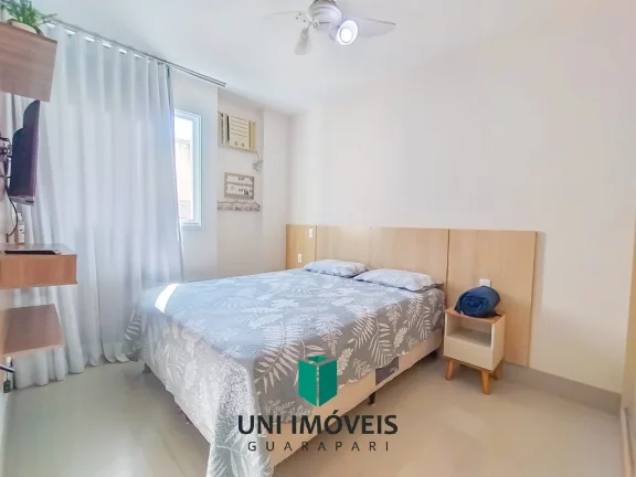 Imagem Mobiliado e Bem Localizado: 2 Quartos com Suíte e Garagem na Avenida Oceânica, Praia do Morro!