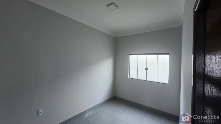 Imagem Casa à Venda no Bairro Barreiro – Patos de Minas | 2 Quartos (1 Suíte), R$250 mil