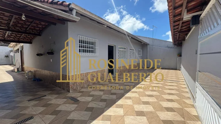 CASA COM 4 DORMITÓRIOS E 2 SUÍTES PRAIA MARTIM DE SÁ