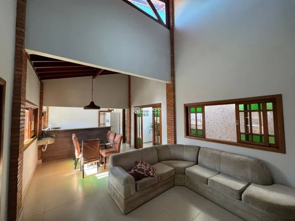 Imagem Casa de Condomínio com 3 quartos para Locação, Dois Córregos - Piracicaba