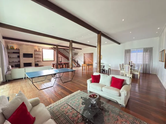Imagem CASA EM PEDRA AZUL