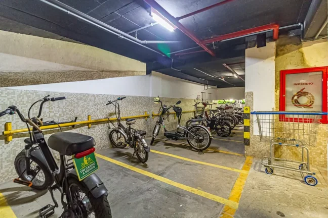 Imagem Loja para Venda em Rio de Janeiro, Gávea, 1 vaga