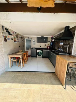 Imagem Sobrado com 3 dormitórios à venda, 200 m² por R$ 750.000,00 - Jardim Jovaia - Guarulhos/SP