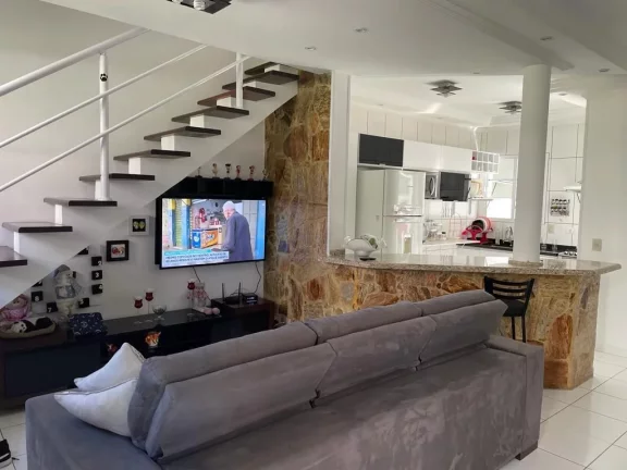 Imagem Sobrado à venda, 110 m² por R$ 640.000,00 - Maitinga - Bertioga/SP