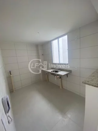 Imagem Apartamento à venda em Campo Grande-MS, bairro Tiradentes: 2 quartos, 1 sala, 1 banheiro, 1 vaga de garagem, 40m².
