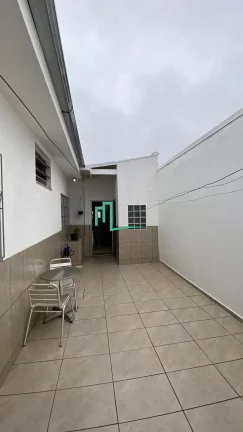 Imagem CASA Á VENDA COM BARRACÃO NO VILA SCARABUCCI EM FRANCA/SP