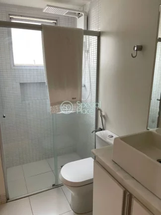 Imagem Apartamento com 73m²,02 dormitórios, 02 banheiros, 01 suíte, 01 vaga de garagem. Prédio com laze...