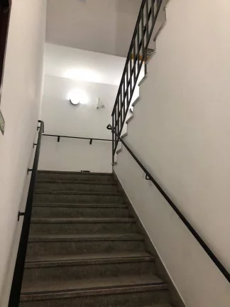 Imagem Prédio Comercial em Santos para locação com 1000m² com elevador!