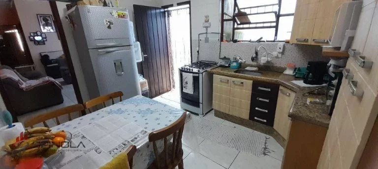 Imagem Casa com 2 dormitórios à venda, 67 m² por R$ 430.000,00 - Vila Caiçara - Praia Grande/SP
